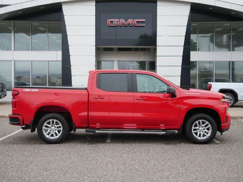 Used 2019 Chevrolet Silverado 1500 RST w/ All-Star Edition AWD/4WD image 2