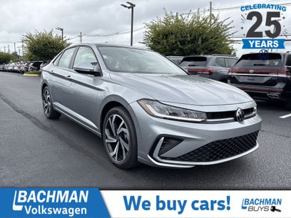 New 2025 Volkswagen Jetta SEL