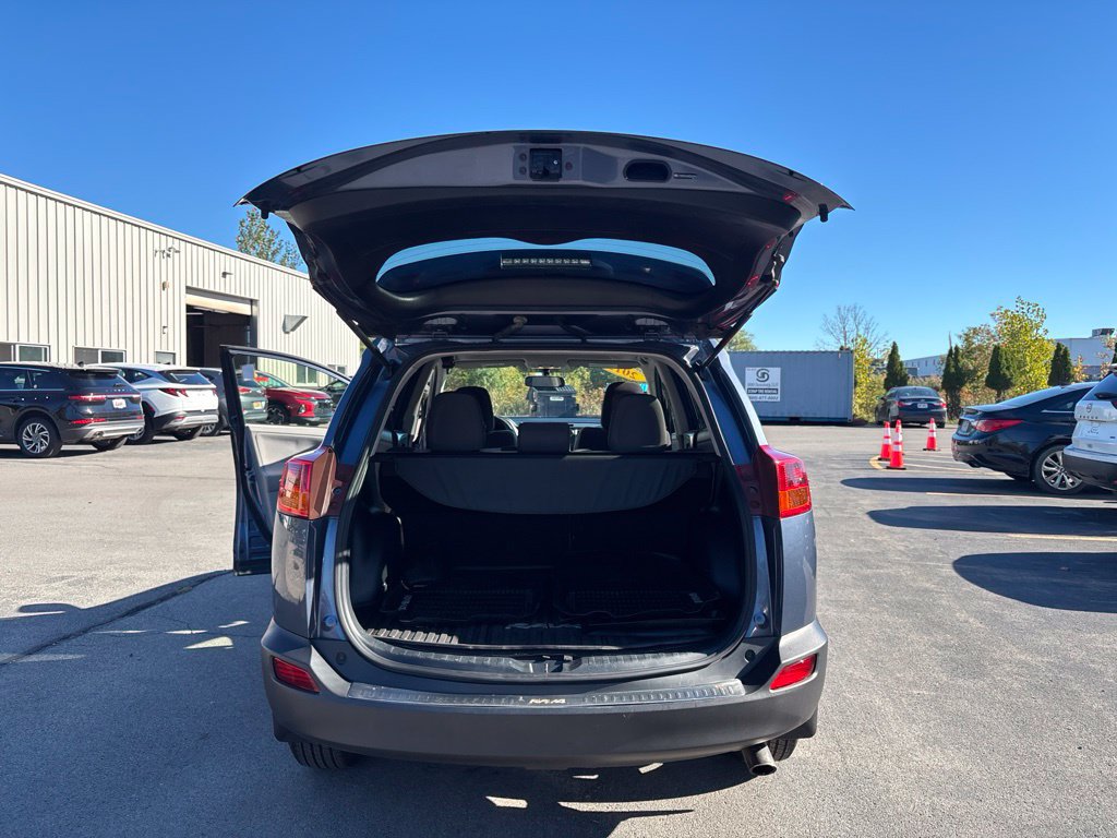 Used 2013 Toyota RAV4 XLE AWD/4WD image 12