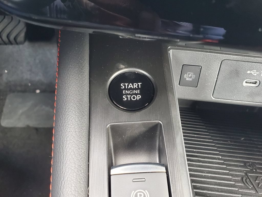 Used 2026 Nissan Kicks SR FWD image 20