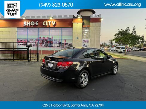 Used 2013 Chevrolet Cruze LT w/ All-Star Edition FWD image 4