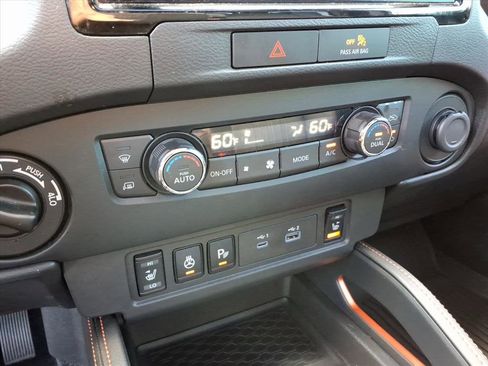 Used 2023 Nissan Frontier PRO-4X w/ Pro-4X Premium Package AWD/4WD image 30