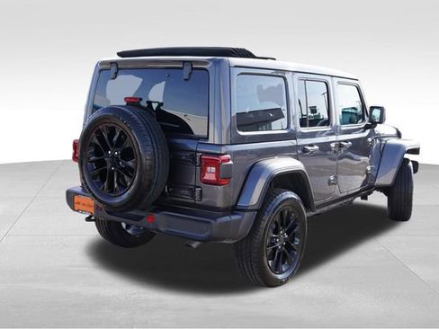 Certified 2025 Jeep Wrangler Unlimited Sahara w/ Safety Group AWD/4WD image 6