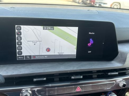 Used 2024 Kia Telluride SX X-Line image 24