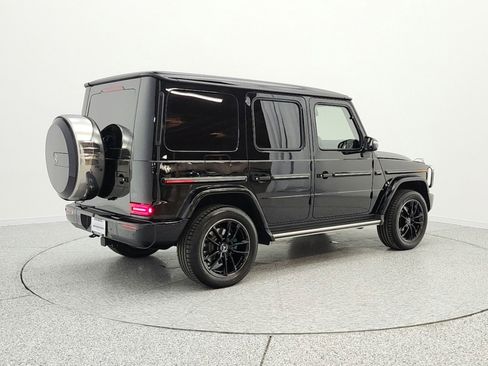 Used 2025 Mercedes-Benz G 550 image 5
