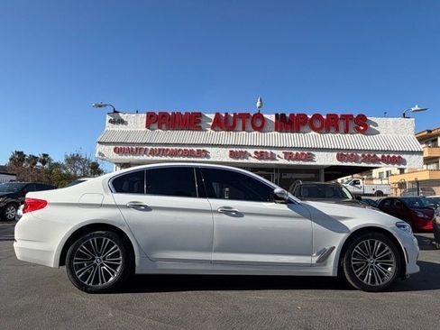 Used 2017 BMW 530i RWD image 1