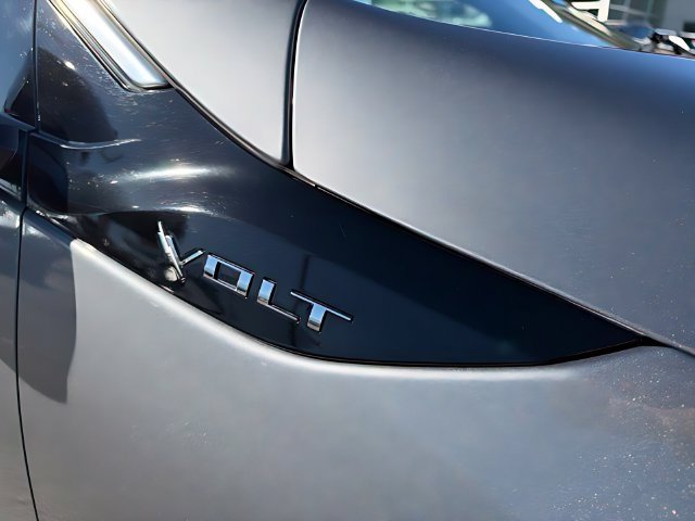 Used 2019 Chevrolet Volt LT FWD image 12
