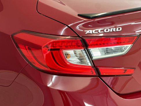 Used 2021 Honda Accord Sport image 13