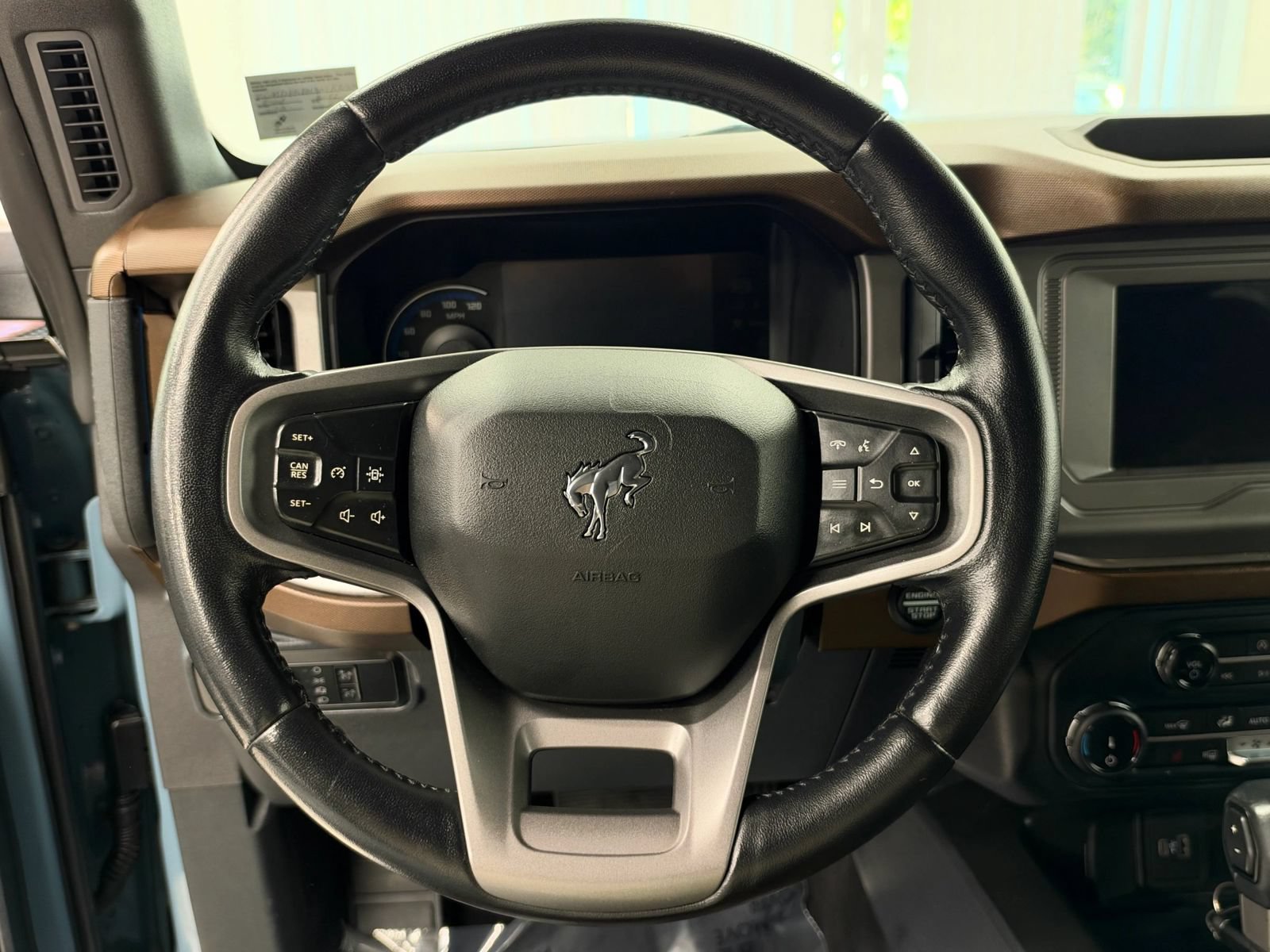Used 2022 Ford Bronco Outer Banks AWD/4WD image 27
