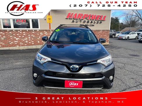 Used 2017 Toyota RAV4 Limited image 9