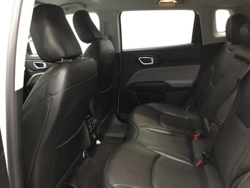 Used 2022 Jeep Compass Latitude AWD/4WD image 12