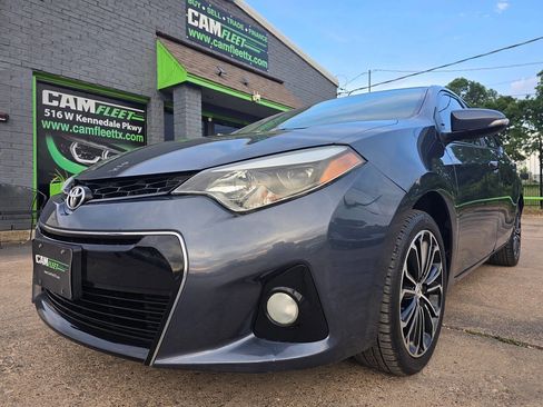 Used 2016 Toyota Corolla S image 2