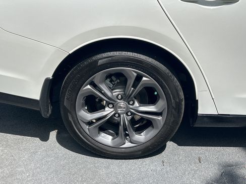 Certified 2025 Honda Accord EX-L image 34