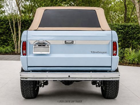 Used 2025 Ford Bronco Badlands AWD/4WD image 16