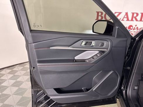 New 2026 Ford Explorer ST w/ Sun And Sound Package image 17