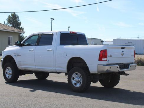 Used 2016 RAM 2500 SLT image 3
