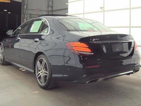 Used 2019 Mercedes-Benz E 300 4MATIC w/ Premium 1 Package image 6