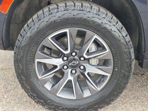 Used 2021 Chevrolet Tahoe Z71 image 19