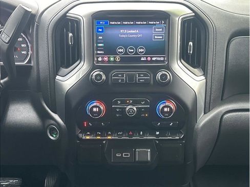 Used 2021 Chevrolet Silverado 1500 LT w/ Safety Package II image 17