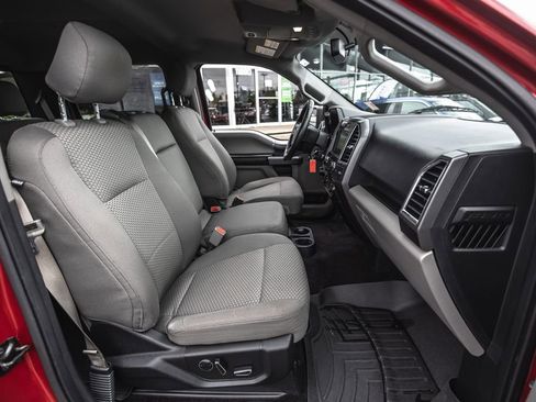 Used 2016 Ford F150 XLT w/ Equipment Group 302A Luxury AWD/4WD image 32