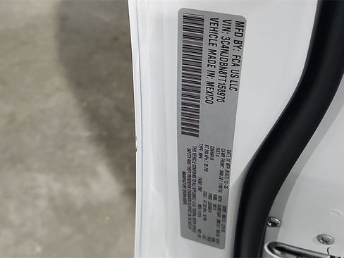 New 2026 Jeep Compass Latitude image 26