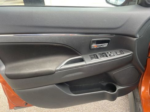 Used 2020 Mitsubishi Outlander Sport ES image 14