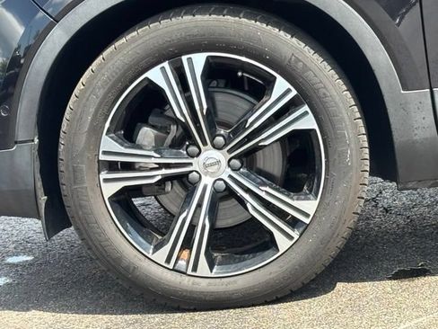 Used 2019 Volvo XC40 T5 Inscription AWD/4WD image 7