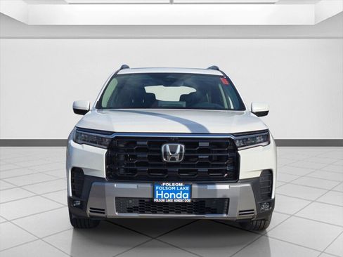 New 2026 Honda Pilot Elite image 2