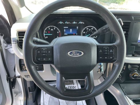 Used 2024 Ford F250 XLT w/ FX4 Off-Road Package AWD/4WD image 12