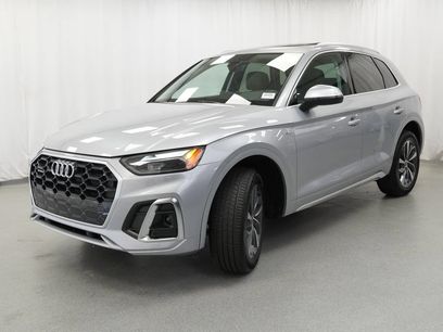 Used 2023 Audi Q5 2.0T Premium w/ Convenience Package