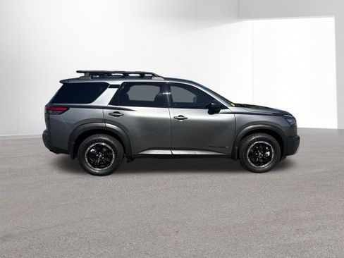 Used 2025 Nissan Pathfinder Rock Creek AWD/4WD image 29