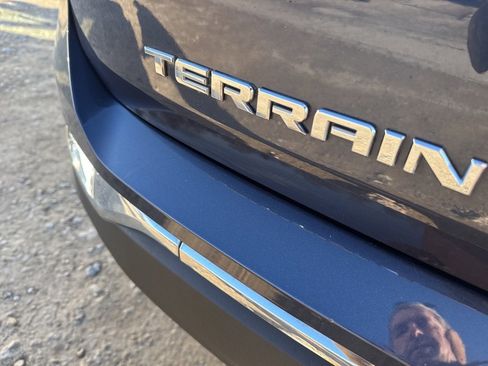 Used 2019 GMC Terrain SLT w/ Preferred Package image 34