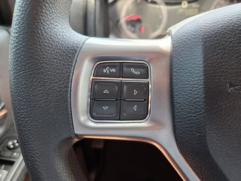 Certified 2022 RAM 1500 Classic SLT RWD image 30