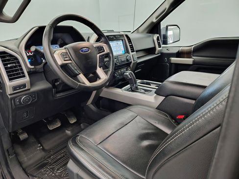 Used 2017 Ford F150 Lariat image 50
