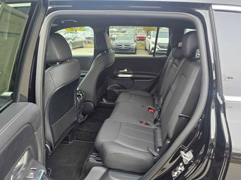 Used 2025 Mercedes-Benz GLB 250 GLB 250 image 19