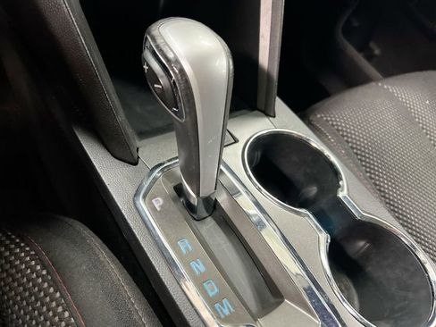 Used 2015 Chevrolet Equinox LT w/ Driver Convenience Package image 16