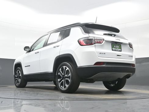 Used 2022 Jeep Compass Limited w/ Sun and Sound Group image 29