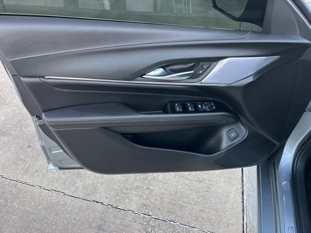 Used 2024 Cadillac CT4 Luxury w/ LPO, ONYX Package RWD image 9