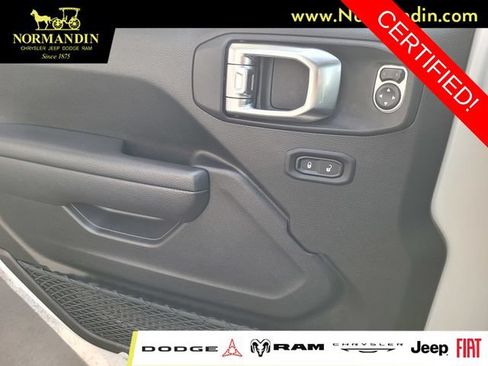 Certified 2025 Jeep Wrangler Unlimited Sport S 4xe AWD/4WD image 15