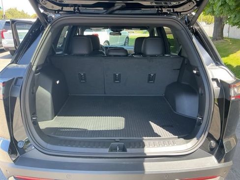 New 2026 Chevrolet Equinox ACTIV w/ Convenience Package III AWD/4WD image 21