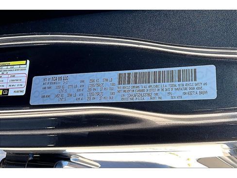 Used 2017 Jeep Wrangler Unlimited Rubicon w/ Connectivity Group AWD/4WD image 29