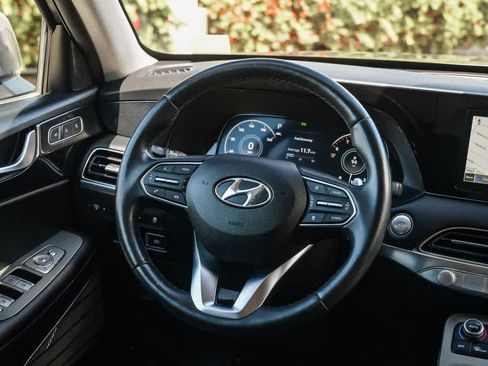 Used 2021 Hyundai Palisade Limited w/ Cargo Package FWD image 12