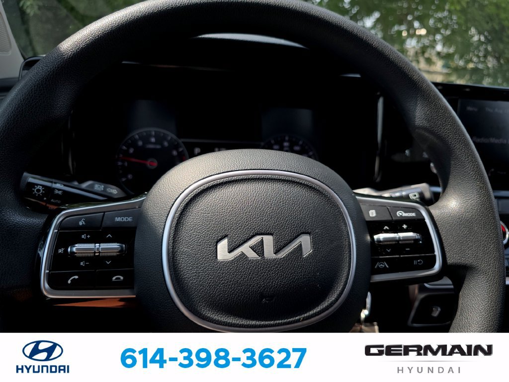 Used 2022 Kia Sorento LX FWD image 22