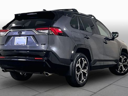 Used 2025 Toyota RAV4 XSE w/ Premium Package AWD/4WD image 18