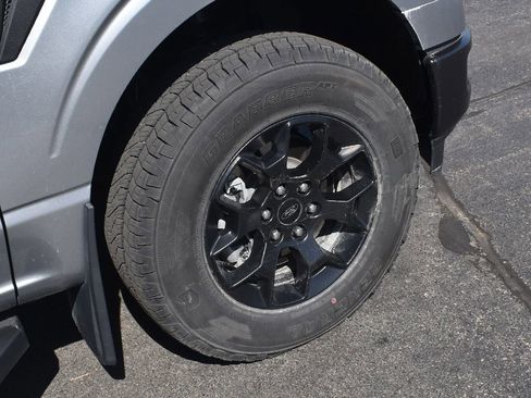 Used 2025 Ford F150 STX w/ Equipment Group 201A FX4 image 8