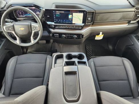 Used 2025 Chevrolet Silverado 1500 LT AWD/4WD image 26