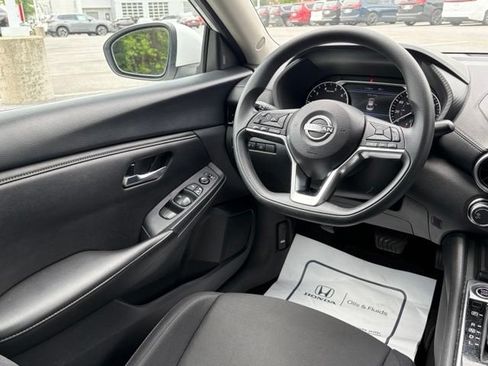 Certified 2024 Nissan Sentra SV FWD image 29