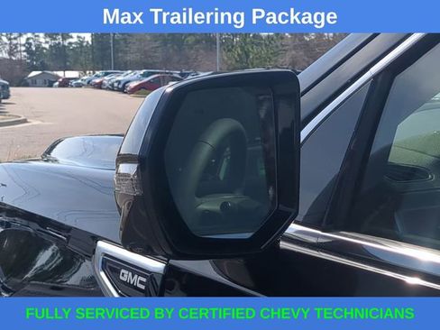 Used 2024 GMC Yukon XL Denali w/ Advanced Technology Package image 21