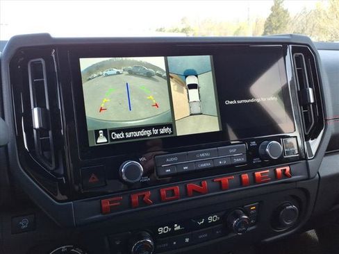 New 2026 Nissan Frontier PRO-4X w/ Pro-4x Convenience Package AWD/4WD image 9