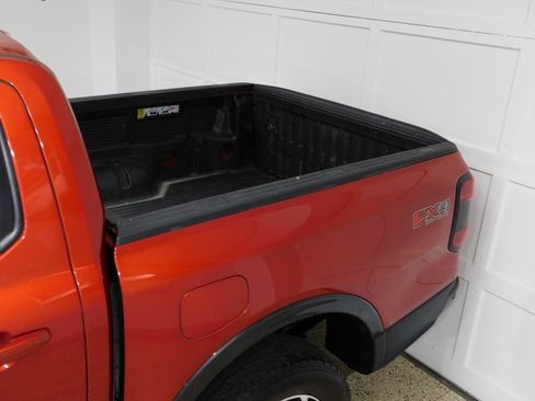 Used 2024 Ford Ranger Lariat w/ FX4 Off-Road Package image 26